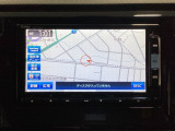 ナビゲーションはフルセグTV対応のGathers純正メモリーナビを搭載しています。Bluetoothオーディオ機能がありますので、スマートフォンなどの音楽も再生できます。