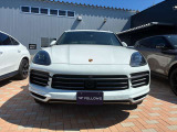 2,894cc V6ツインターボ 440ps/5700-6600rpm 550Nm/1800-5500rpm(カタログ値) 8AT エアーサスペンション RSスパイダー21インチ 275/40&315/35 PIRELLI Pzero/PZ4