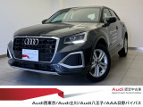 アウディ Q2