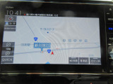 純正ナビ装着です。TVはワンセグでご覧いただけます。Bluetoothを接続することも可能です。