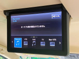【フリップダウンモニター】大画面モニターで後席でもエンタメをお楽しみいただけます。小さなお子様にも大人気の装備です♪