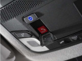 新世代コネクテッド技術「Honda CONNECT」。日常の快適性も、もしもの時のセキュリティーも、しっかりドライバーに寄り添う技術を搭載です。