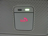 SOSコール 急病時や危険を感じた時SOSコールスイッチを押すと、専門のオペレーターに繋がって、警察や救急車への連携サポートしてくれます。(別途登録費用がかかります)