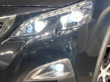 ●LEDヘッドライト:夜間走行時も良好な視界を確保し安心して運転できる高輝度LEDヘッドライトを装備!点灯速度が早く、消費電力も抑えられています。