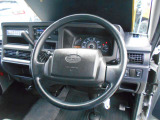 もしもの時の安全装備も充実!!運転席/助手席エアバック&ABS&安全ボディー付きで安心です!!!
