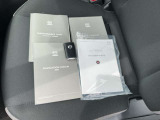 メンテナンスノートと保証書とスペアキー揃っています♪♪是非現車を見に来ていただけたら嬉しいです♪♪