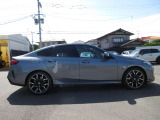 新車登録から7年目まで、最長4年間の走行距離無制限保証をご用意。ご購入後も安心が長く続きます。