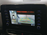 駐車が苦手な方でも安心のバックガイドモニター搭載。 後方の映像をクリアに表示し、ガイドラインで車庫入れや縦列駐車をしっかりサポート。毎日の運転がぐっとラクになります。