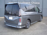 セレナ 1.4 e-4ORCE ハイウェイスターV 4WD 