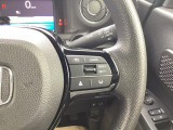 Hondaセンシングの機能のひとつ、アダプティブクルーズコントロール付!アクセルから足を離しても設定したスピードと前車との車間を保ち走行してくれます!車線維持もアシスト☆高速道路で疲労軽減ですね☆
