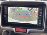 【バックビューモニター】 後進時、安全確認が出来ます。苦手な車庫入れも安心サポート! しかし、あまり頼り過ぎないようにお願いいたします☆
