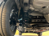 お車を安心してお乗りいただく為には、足回りの定期点検が欠かせません。サービスサポート(有償保証)では無料点検もご提供しており、安心のカーライフをお過ごしいただけるサポート体制が整っています。