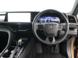 運転席廻りです。