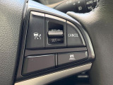 【アダプティブクルーズコントロール】高速道路での長距離走行が楽に!!自動で速度を保つクルーズコントロールが、衝突軽減システムと連携し、前方の車両を感知して車間を保つように速度調節してくれます!!
