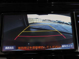 バックガイドモニターで、後方を確認しながら安心して駐車することができます。運転初心者も熟練者も必須の機能ですよ!