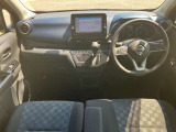 室内は専門の業者によるルームクリーニング済み!納車後も快適な車内でお出かけできますよ!