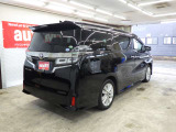 車内もキレイで嫌なニオイもありません。