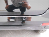 車両のコーナー部分に設置!各センサーが障害物を感知。ブザーで知らせてくれるので安心して運転することができます!!