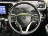 【純正革巻きステアリング】上質な革を使用することで、手にしっかり馴染みとても運転しやすいハンドルです♪