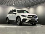弊社はすべて正規認定中古車です。それは、世の中に存在する数ある中古車の中でも、メルセデス独自の厳しい基準をクリアした高品質な中古車です。