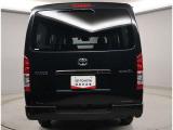 バックモニター付!車庫入れなど後方確認に便利です。