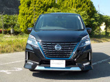 セレナ 1.2 e-POWER ハイウェイスターV アーバンクロム 