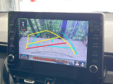 【バックカメラ】駐車時に後方がリアルタイム映像で確認できます。大型商業施設や立体駐車場での駐車時や、夜間のバック時に大活躍!運転スキルに関わらず、今や必須となった装備のひとつです!