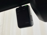 ドライブレコーダーが前方の監視をしてくれます。衝突や急ブレーキなどを感知した場合に、記録された動画が万が一の際に直前の状況を把握する手助けとなります。