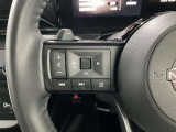 【ステアリングスイッチ】運転中に前方から目線をそらすことなくオーディオ等の操作が可能な便利機能!安心&快適なドライブを演出してくれます。