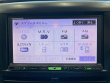 社外HDDナビ(AVIC-HRZ990)を装着しています。Bluetooth(ブルートゥース)・USB接続/CD・DVD再生/フルセグ視聴等が使用できます。