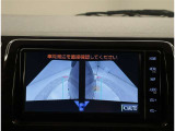 スマートキー付きです。スマートキーとは鍵を車に差し込まなくても、ドアノブを触ったりするだけで、ドアロックを解錠できます。これが凄く便利なんですよ。