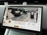 【3Dサラウンドカメラ】車両周辺360度の状況を立体的に表示するシステムで、駐車や狭い場所での運転、オフロード走行時に非常に役立ちます。