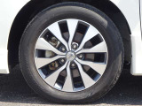 【タイヤ】 【純正16インチアルミホイール】《195/60R16》専用のアルミなのでお車のイメージぴったりですね!