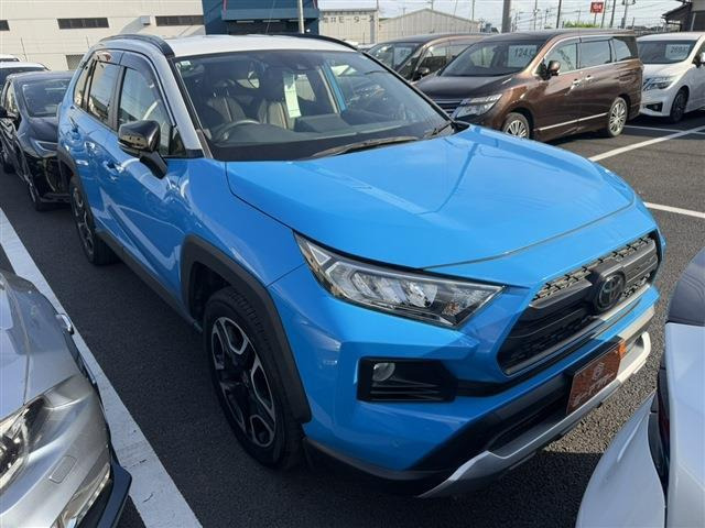 トヨタ RAV4 
