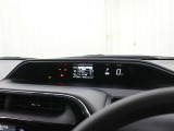 運転席廻りです。