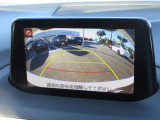 バックカメラも装備されていますので、駐車場での取り回しも安心です!バックカメラの映像はナビへと映し出されます。大きな画面で確認ができて安心です!
