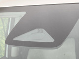 【ホンダセンシング】走行中に前方の車両等を認識し、衝突しそうな時は警報とブレーキで衝突回避と被害軽減をアシスト。より安全にドライブをお楽しみいただけます。