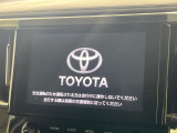 【10.5インチ ディスプレイオーディオ】大画面のディスプレイはAppleCarPlayやAndroidAutoが利用可能。大きな画面でスマホナビアプリ等が利用いただけます♪