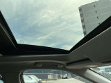 チルトアップ画像です