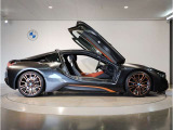 BMWでは重量配分にもこだわりがあり、FRモデルでは50:50とFFモデルでも60:40と前後の重量バランスにこだわり、軽快なハンドリングを実現しております。