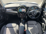 グループ下取・買取車両を中心に、新入庫車両が毎日続々入荷中!!非公開車両も多数ございます。是非、一度お電話にてお問合せください!
