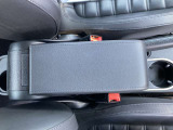 コンソールボックスの写真です。