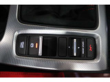 【+Rモード】運転操作に対しての応答性を高めたモード。メーターのグラフィックが変化し、レーシーなモードに。