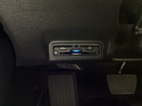 ETC車載器付。ETCが使用可能な道路通行料はキャッシュレスでスマートに走行できます。再セットアップして納車致します。