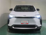 明度の高いLEDヘッドライトで、夜間の運転も安心です。