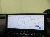大画面で高精細な12.3インチHDディスプレイ搭載。さらに、道路状況など最新の情報を反映する「コネクティッドナビ」対応です。