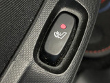 ●フロントシートヒーティング:運転席・助手席共に三段階で調節が可能なシートヒーターを装備しております。季節を問わず快適にご使用いただけます。