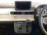 温度を設定すれば、自動で車内の温度管理をしてくれる優れものです♪ATミッションで運転楽々