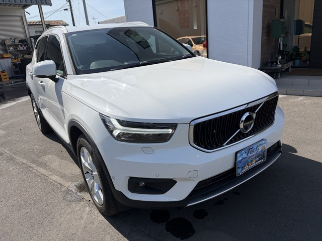 ボルボ XC40 