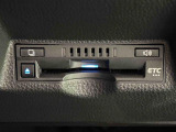 ETCカードを挿入することで高速道路を利用する際の支払いがキャッシュレスになったり、ETCスマートインターチェンジが利用できます。保証は製造メーカー修理保証のみで期間外のものは対象外となります。